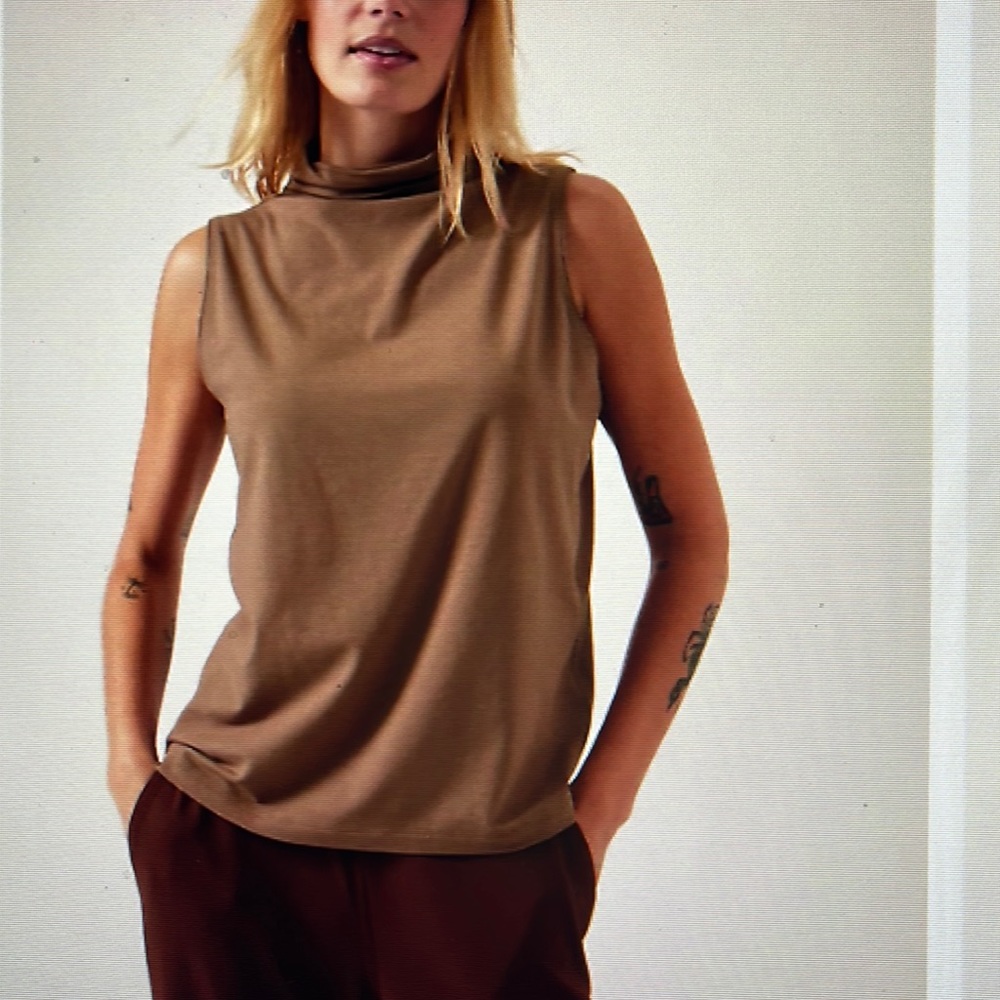 Athleta Outbound Tank
